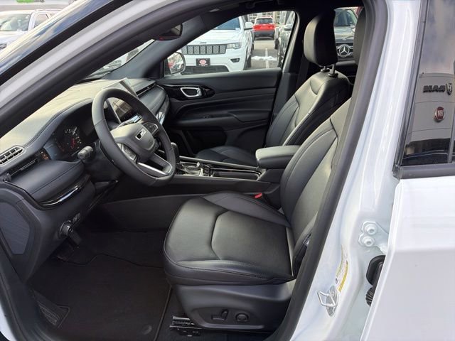 New 2026 Jeep Compass Limited AWD/4WD image 9