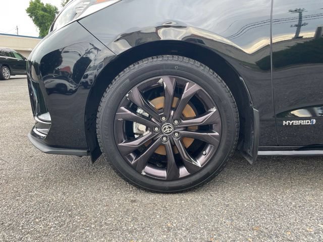 Used 2021 Toyota Sienna XSE w/ XSE Plus Package FWD image 26
