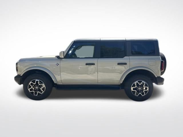 New 2026 Ford Bronco Outer Banks image 2