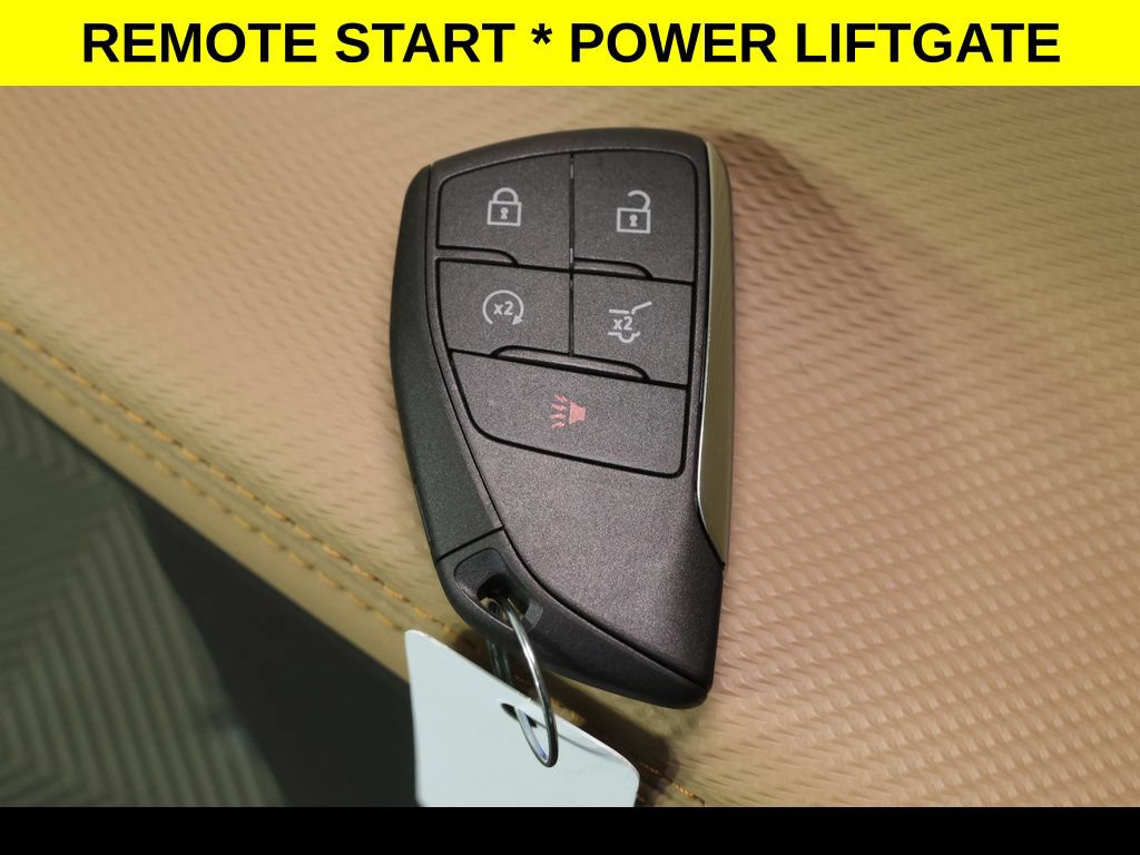 New 2026 Chevrolet Equinox ACTIV w/ Convenience Package III FWD image 11