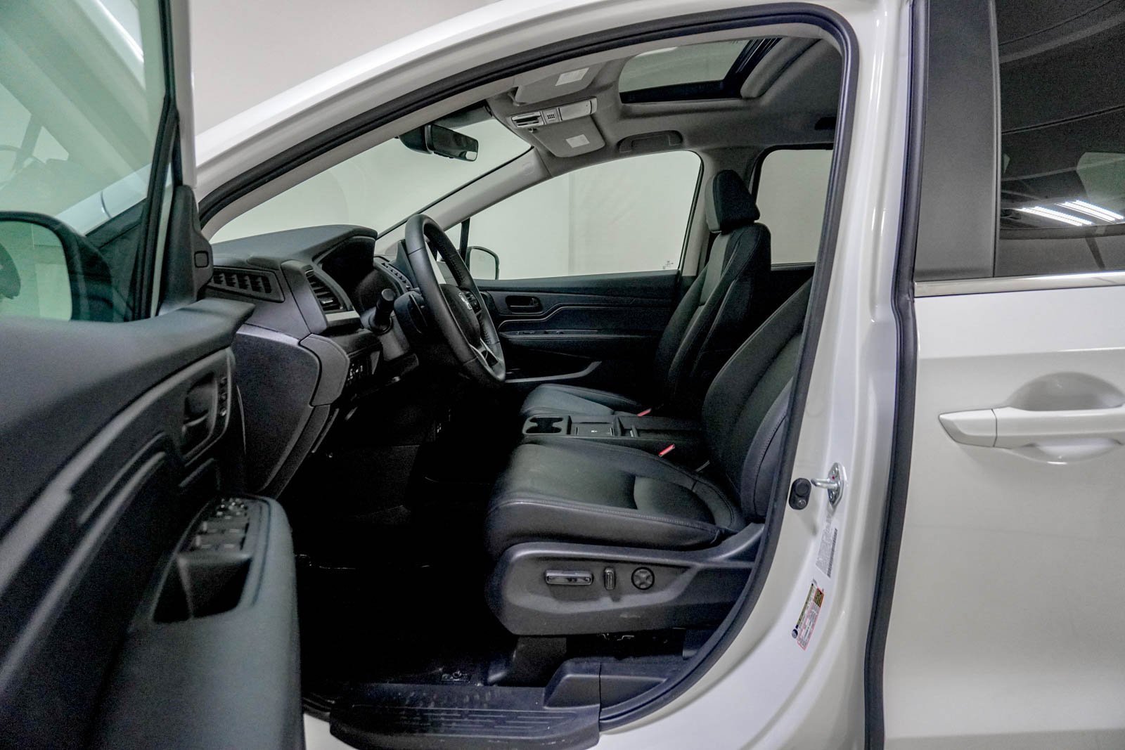 Certified 2026 Honda Odyssey EX-L image 20