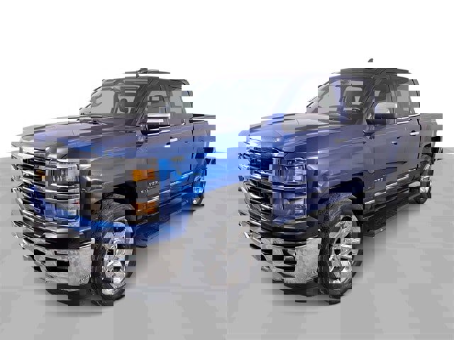 Used 2015 Chevrolet Silverado 1500 LTZ Z71 w/ LTZ Plus Package image 4