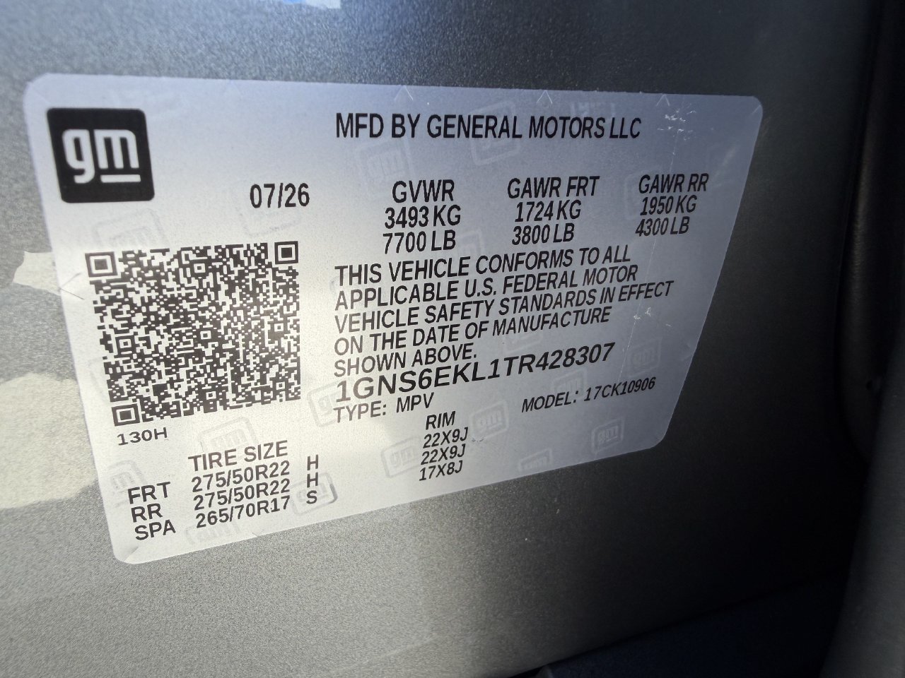 New 2026 Chevrolet Suburban RST w/ RST Capability Package AWD/4WD image 29