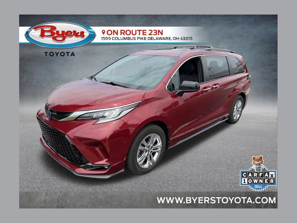 Used 2022 Toyota Sienna XSE w/ XSE Plus Package AWD/4WD image 1