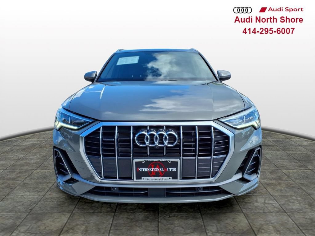 Used 2024 Audi Q3 2.0T Premium Plus w/ Premium Plus Package AWD/4WD image 6