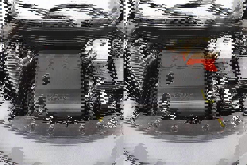 Used 2022 Buick Enclave Essence w/ Experience Buick Package image 29