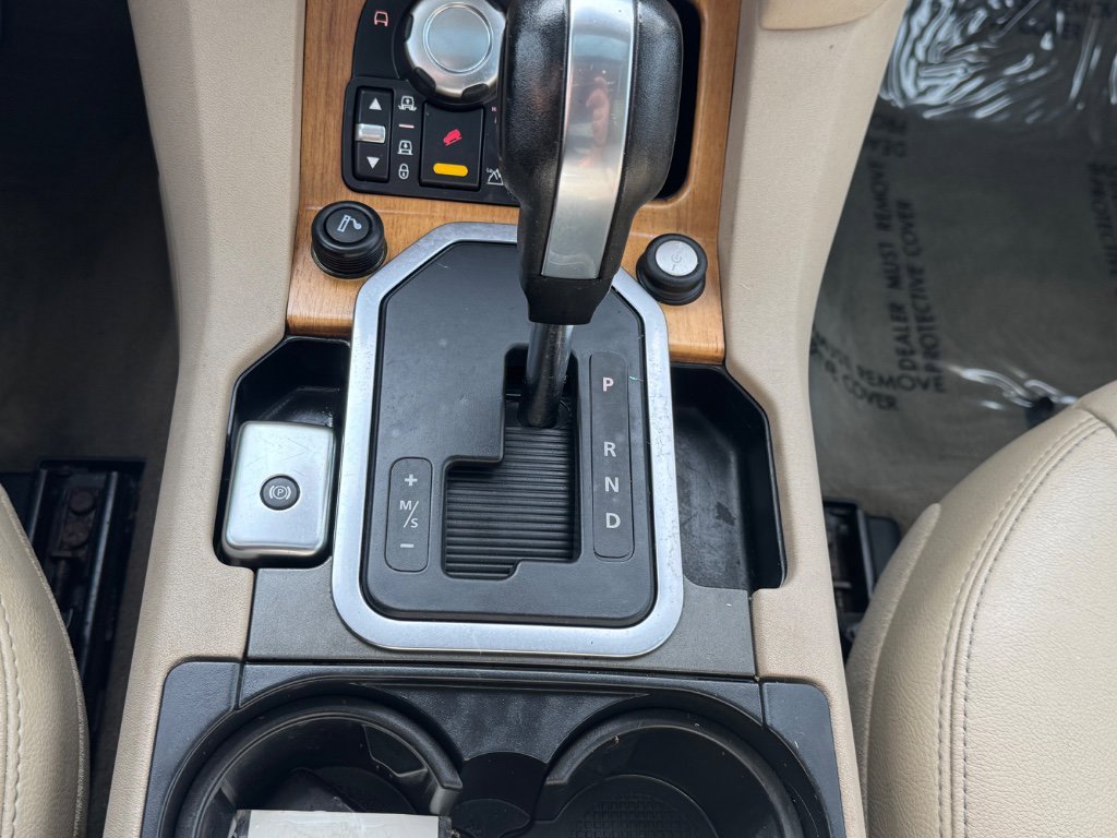 Used 2013 Land Rover LR4 HSE AWD/4WD image 30