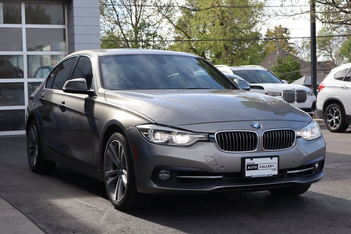 Used 2016 BMW 340i xDrive Sedan AWD/4WD image 7
