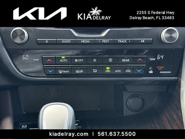 Used 2019 Lexus RX 350L FWD image 23