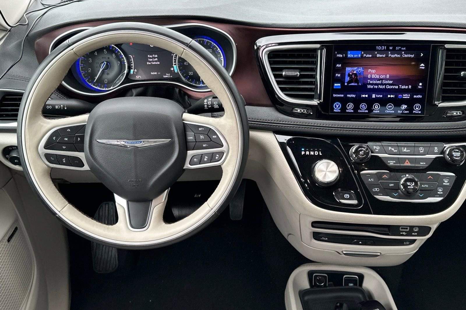 Used 2017 Chrysler Pacifica Limited FWD image 14