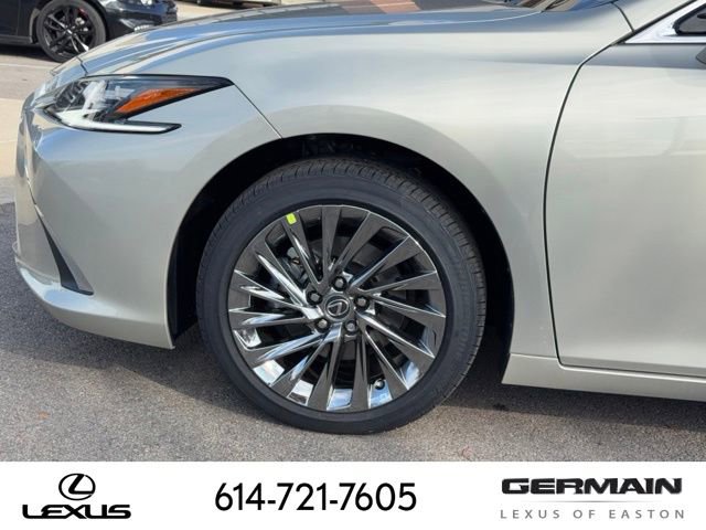New 2025 Lexus ES 350 Ultra Luxury image 12