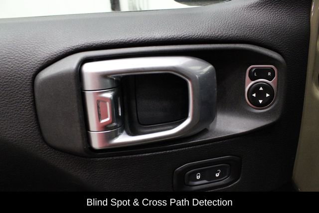 Used 2020 Jeep Gladiator Overland image 18