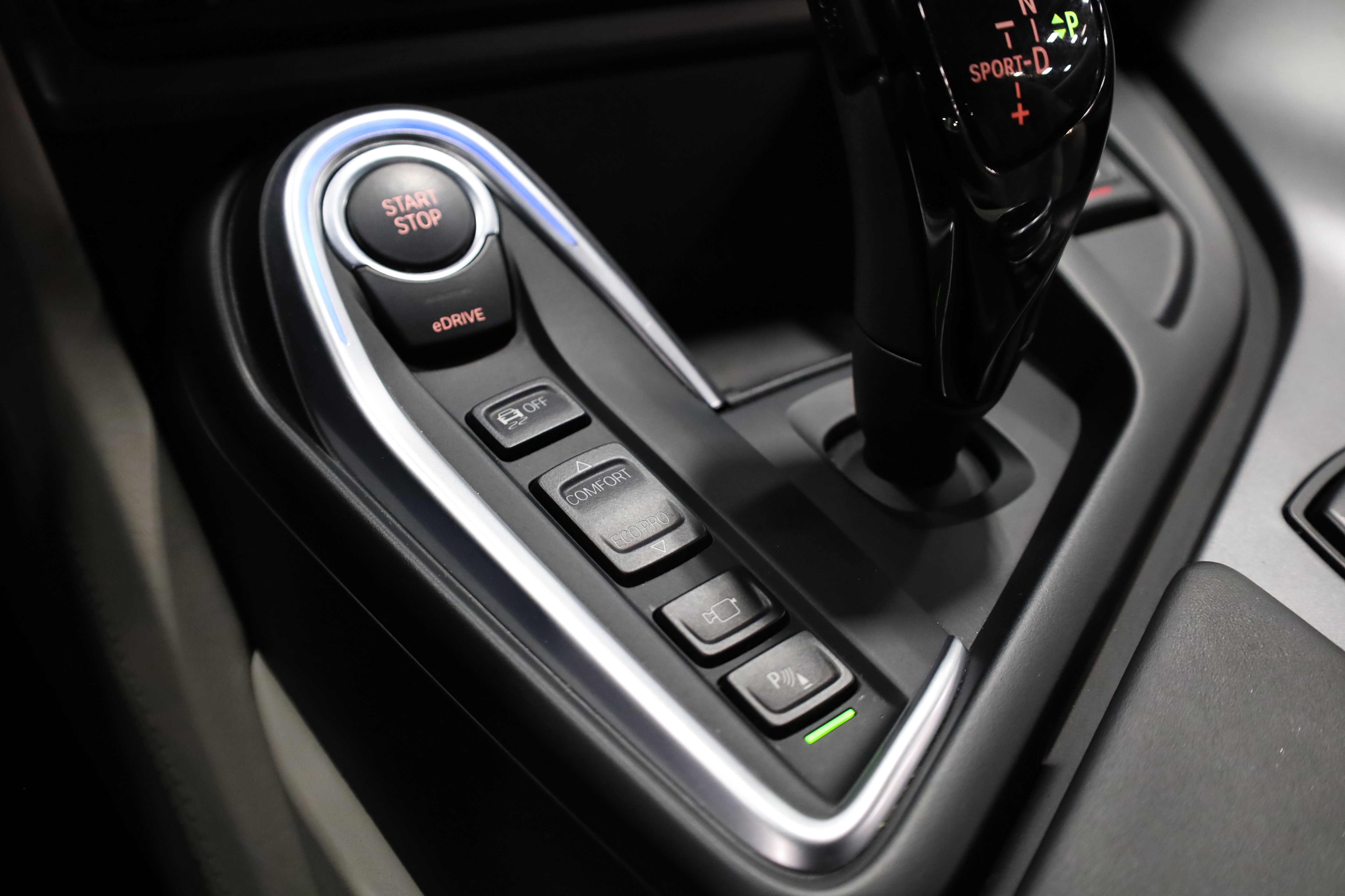 Used 2015 BMW i8 image 33