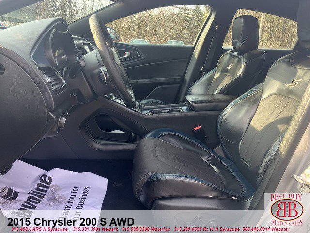 Used 2015 Chrysler 200 S w/ Navigation & Sound Group I image 10