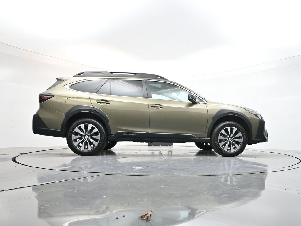 Used 2024 Subaru Outback Limited image 36