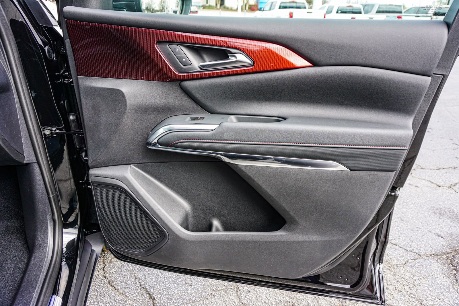 New 2026 Chevrolet Traverse Z71 w/ Driver Confidence Package image 41