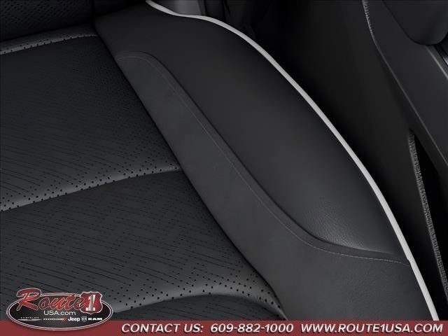 New 2026 RAM 1500 Laramie AWD/4WD image 7