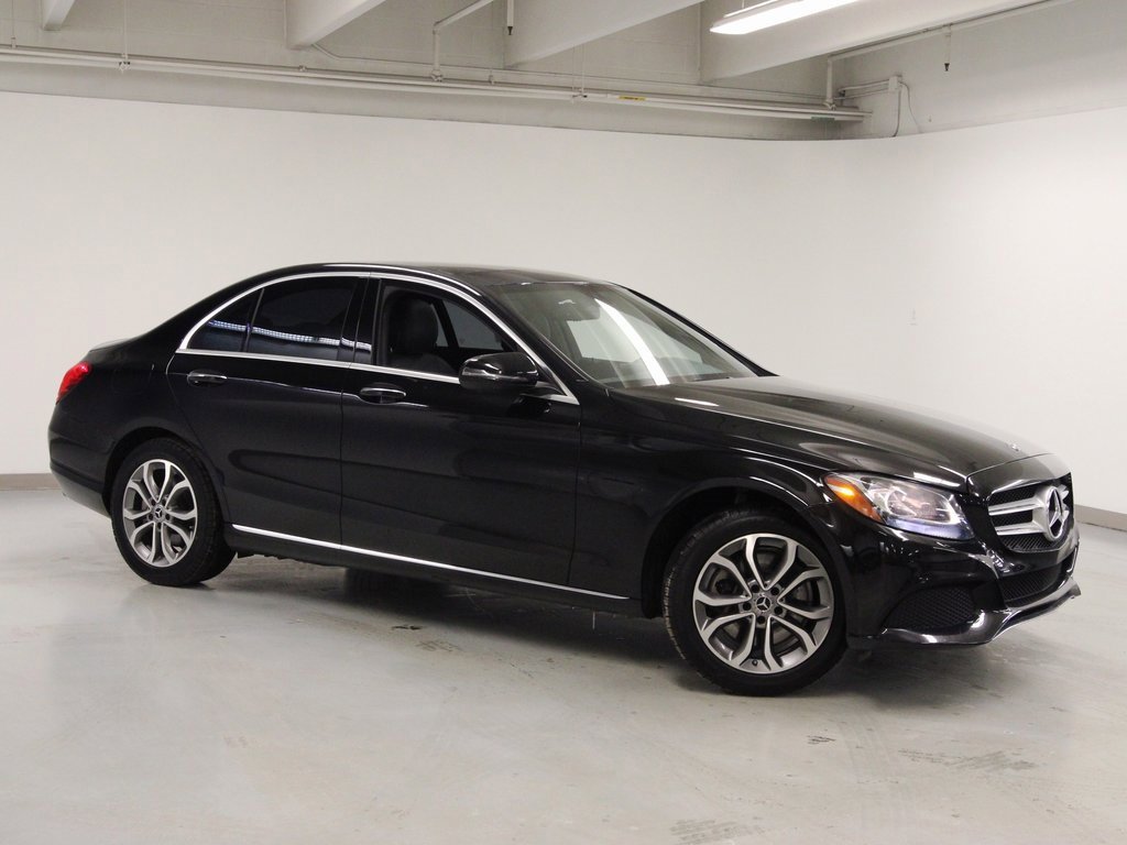Used 2018 Mercedes-Benz C 300 4MATIC Sedan image 4