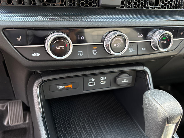 Used 2025 Honda CR-V EX image 19