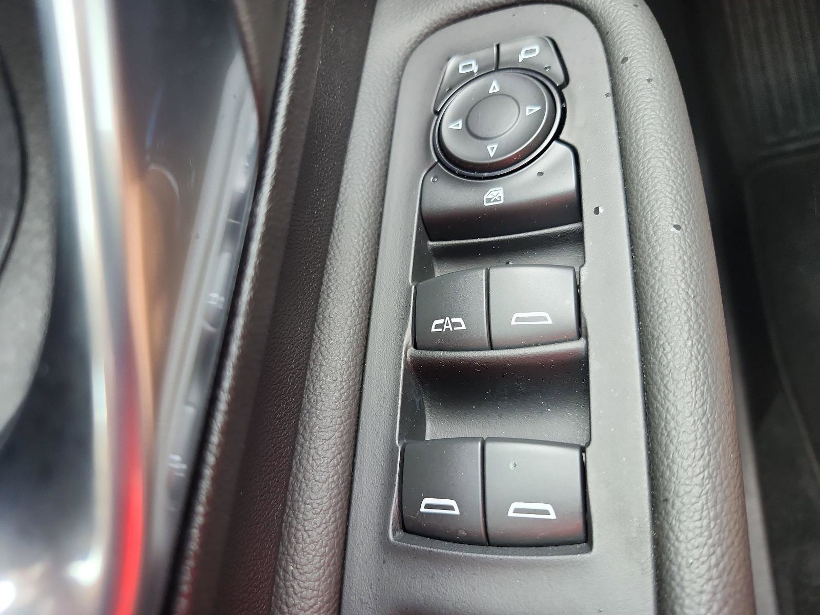 Used 2024 GMC Terrain Denali w/ Denali Premium Package AWD/4WD image 22