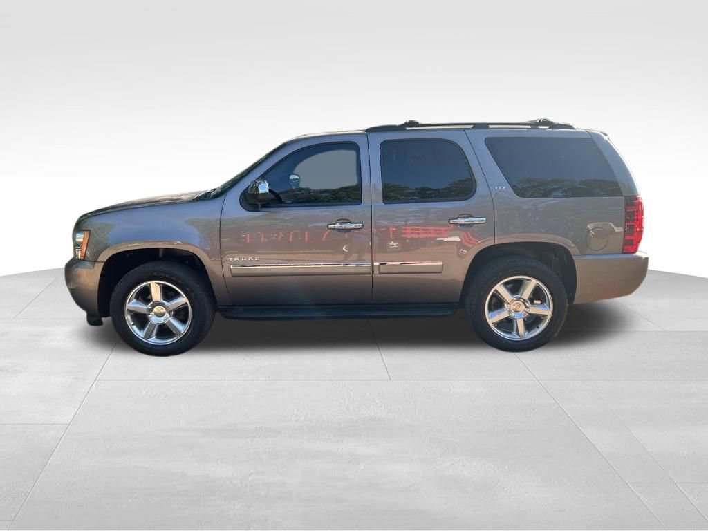Used 2013 Chevrolet Tahoe LTZ AWD/4WD image 2