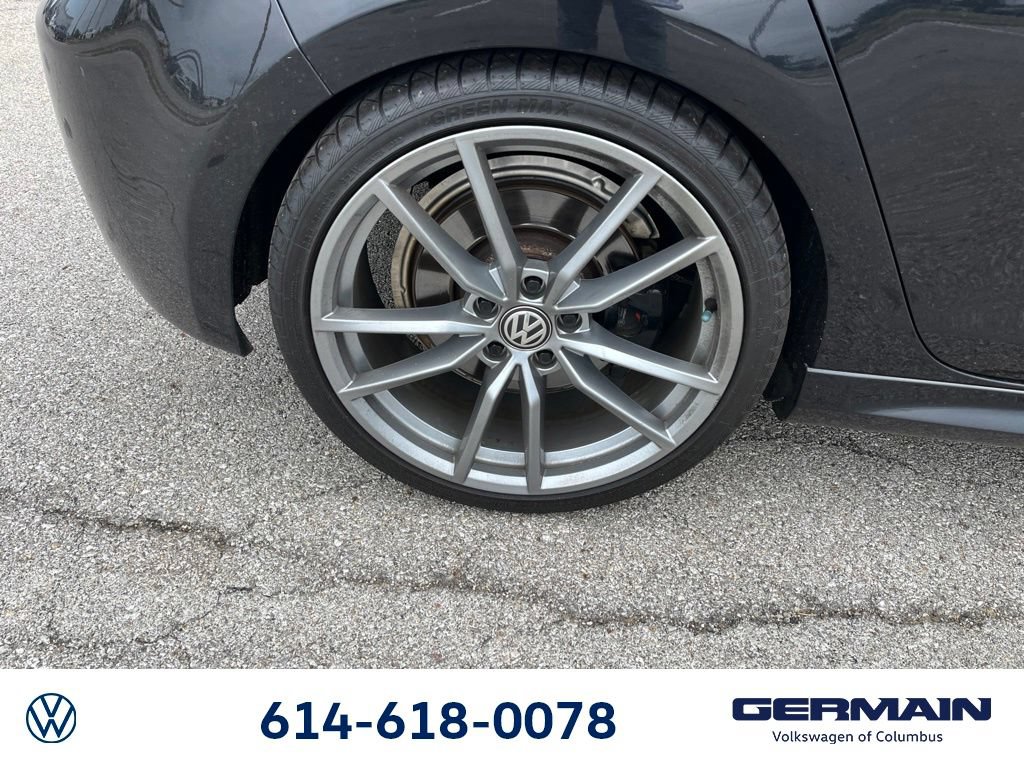 Used 2013 Volkswagen Golf R 4-Door AWD/4WD image 16