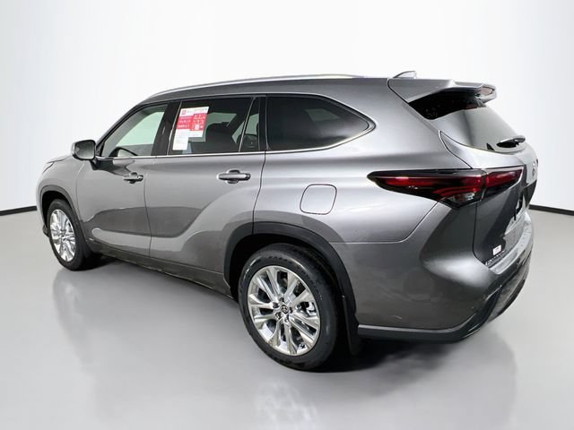 New 2026 Toyota Highlander Limited AWD/4WD image 5