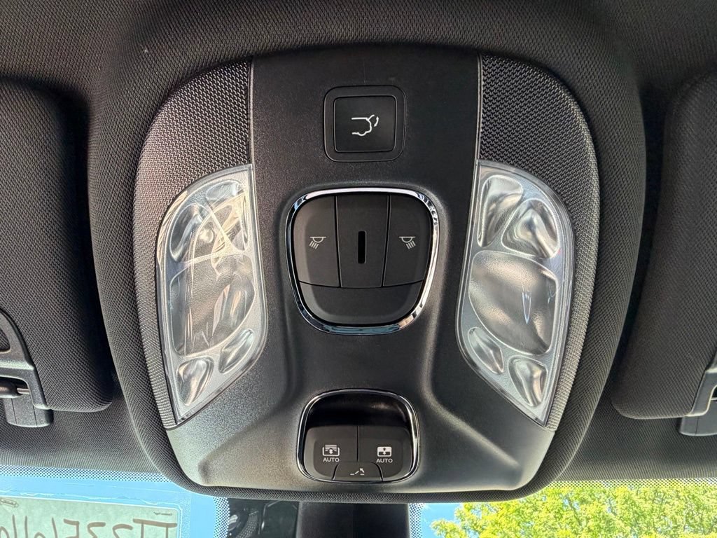 New 2026 Jeep Compass Limited w/ Sun, Sound & Navigation Group AWD/4WD image 25
