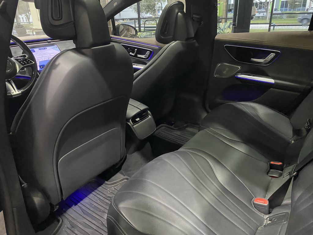 Certified 2023 Mercedes-Benz EQE 500 4MATIC Sedan image 5
