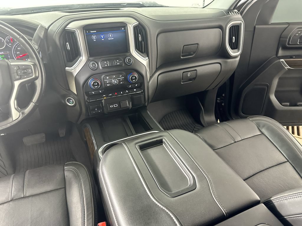 Used 2020 Chevrolet Silverado 2500 LT w/ All Star Edition AWD/4WD image 18
