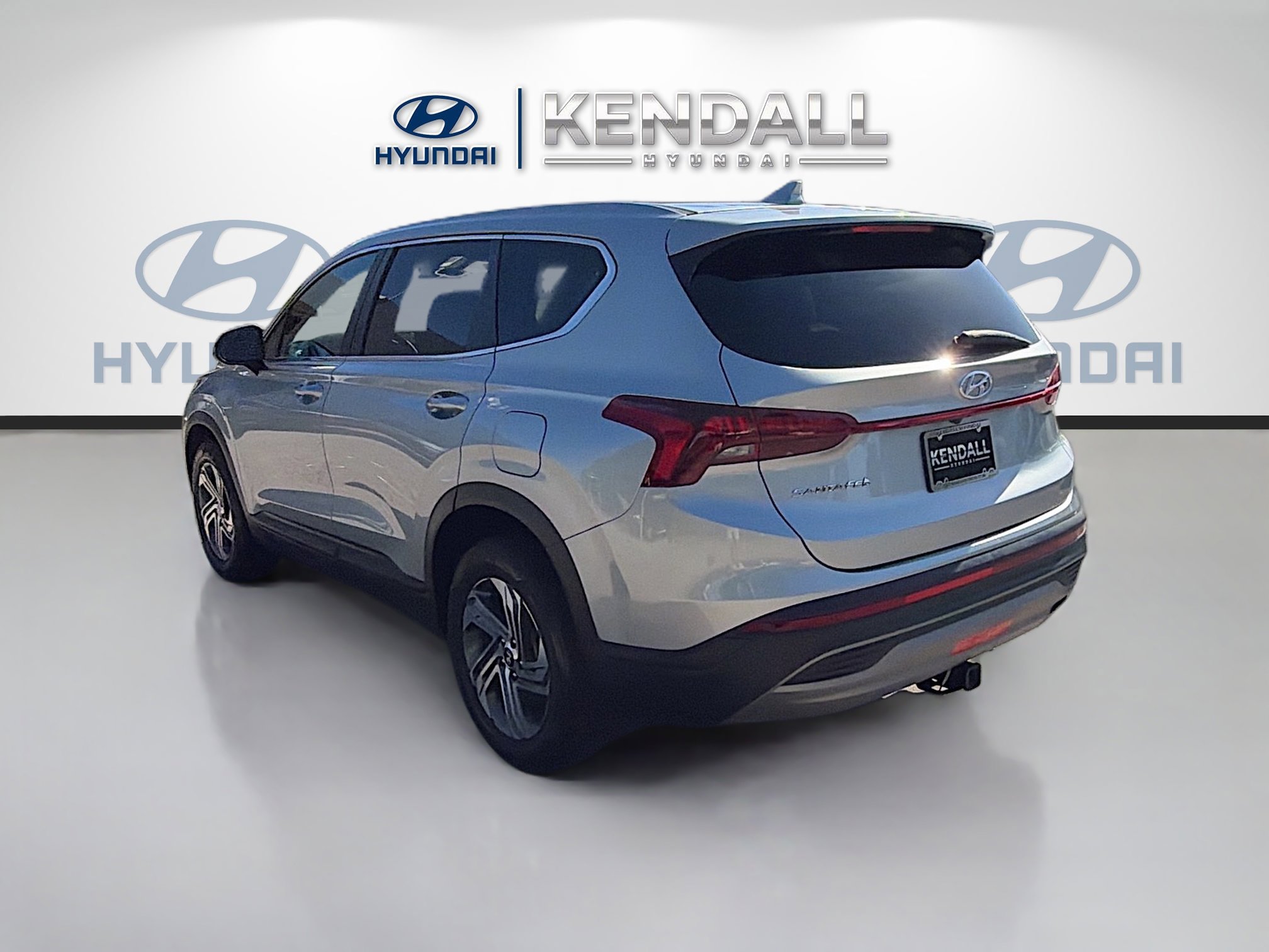 Used 2023 Hyundai Santa Fe SE image 4