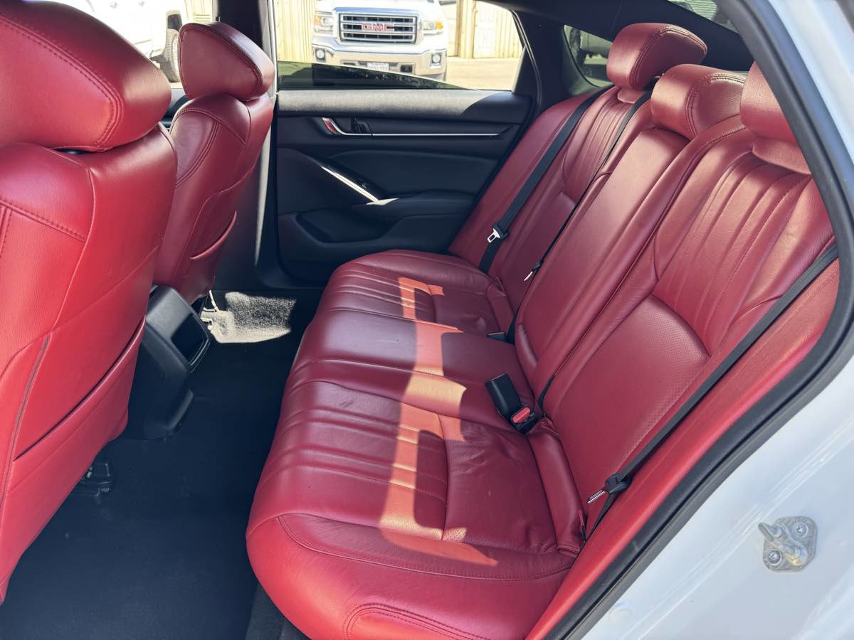 Used 2020 Honda Accord Sport image 18