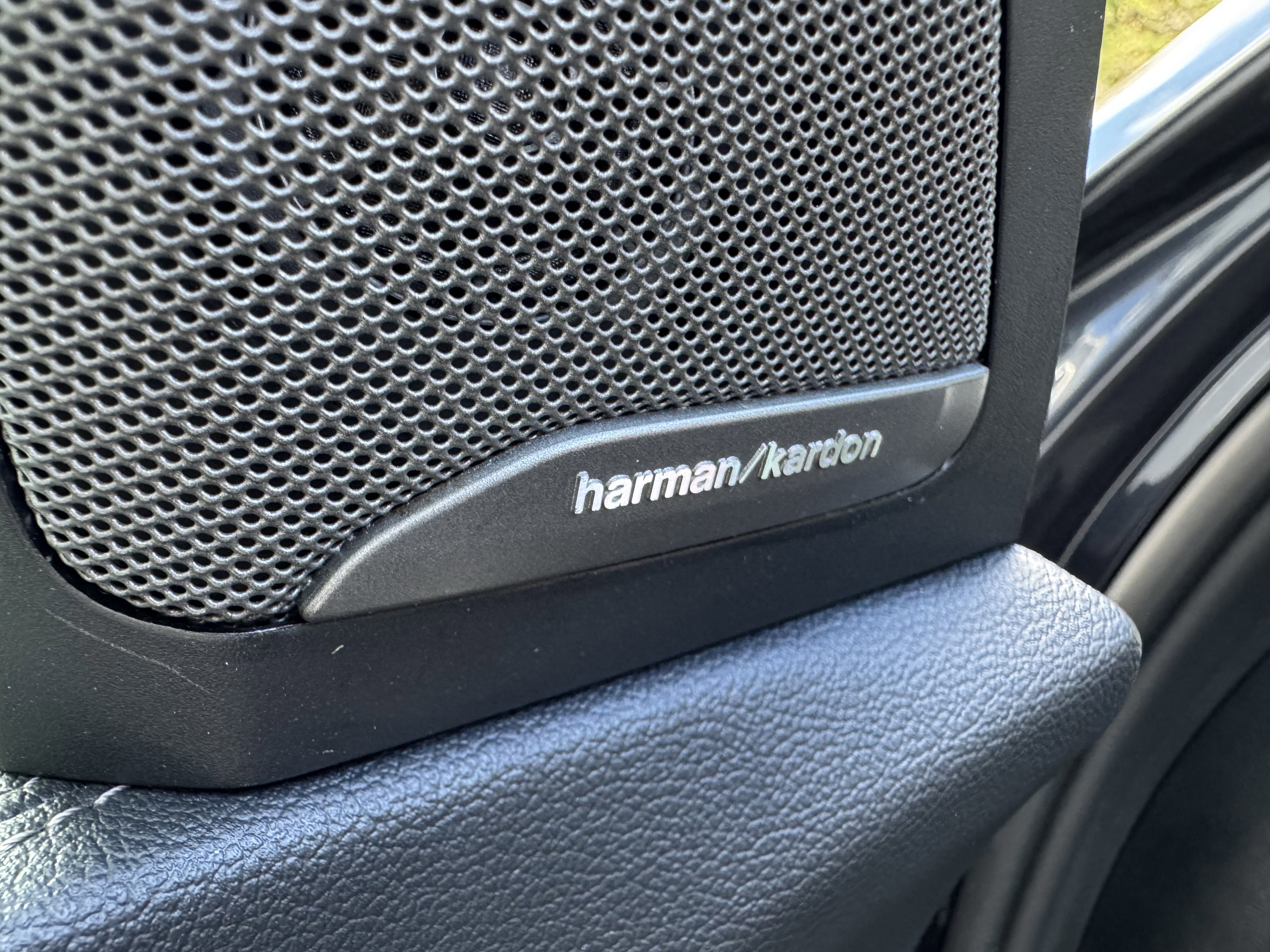 Used 2019 BMW X5 xDrive40i w/ Premium Package 2 image 25