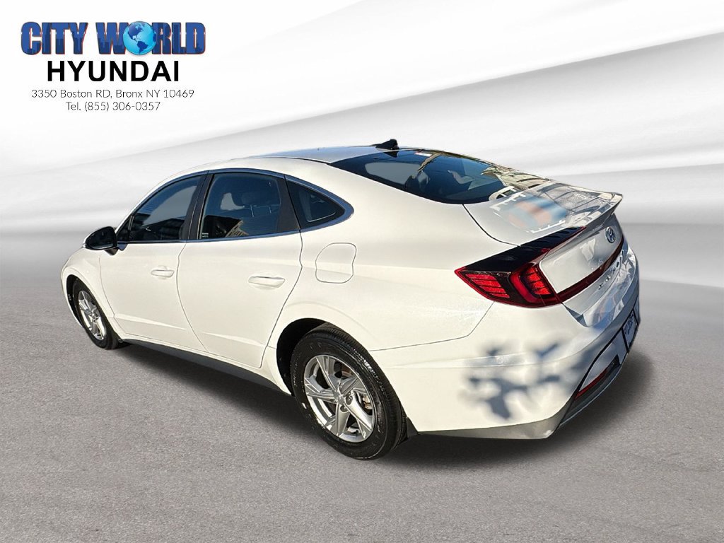 Used 2023 Hyundai Sonata SE w/ Preferred Accessory Package FWD image 3