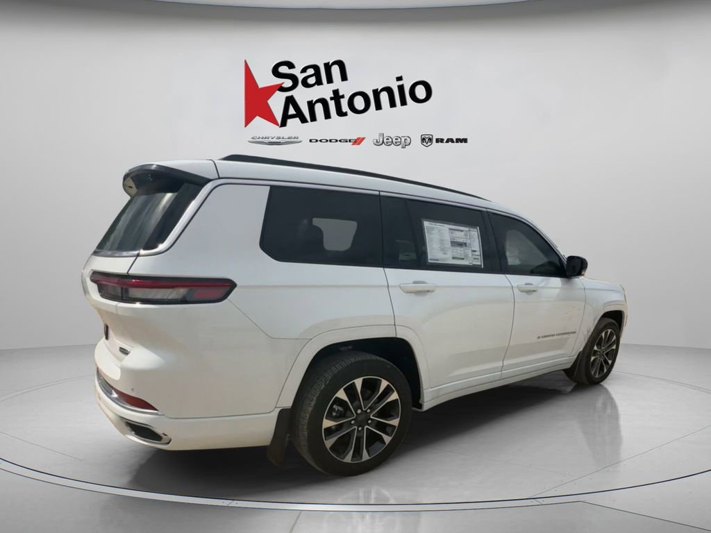 New 2025 Jeep Grand Cherokee L Overland w/ Trailer Tow Package AWD/4WD image 15