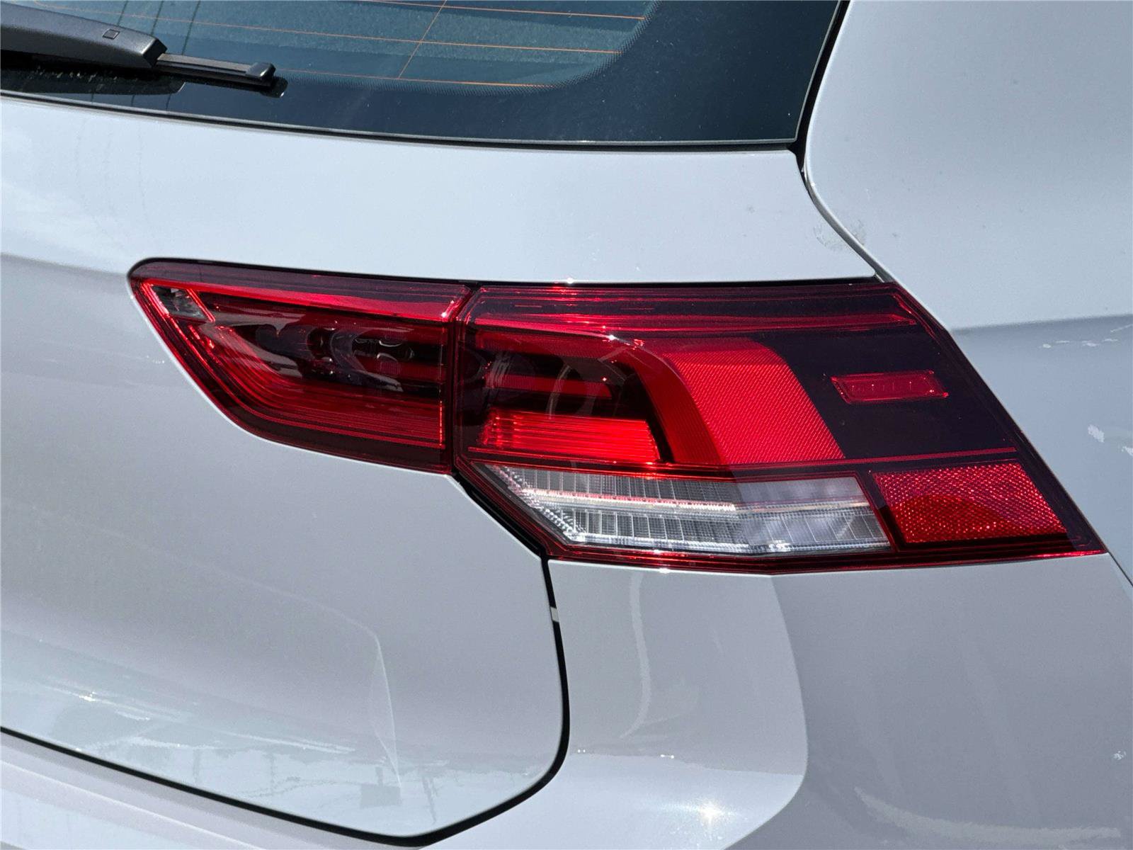 New 2026 Volkswagen GTI SE FWD image 8