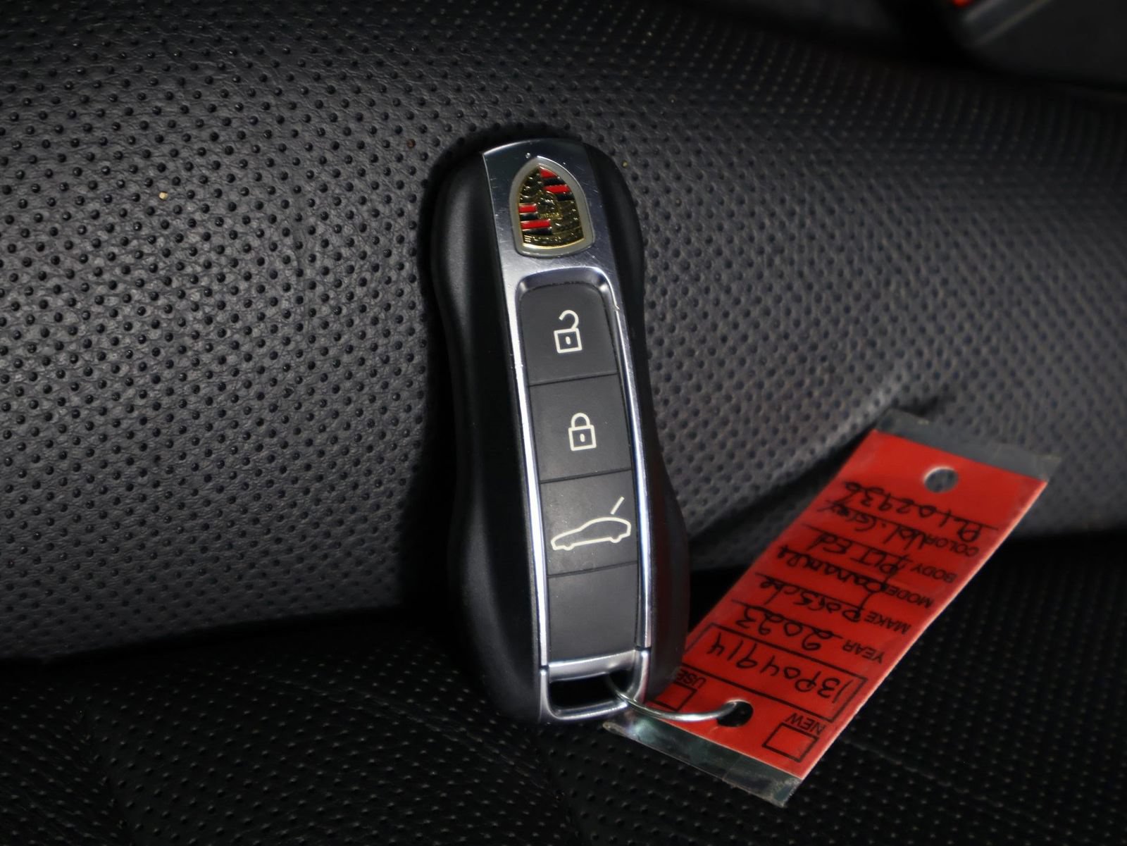 Certified 2023 Porsche Panamera Platinum Edition RWD image 34