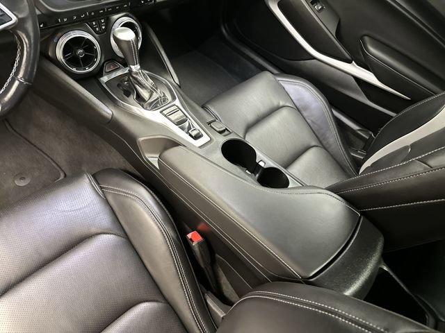 Used 2020 Chevrolet Camaro LT RWD image 24