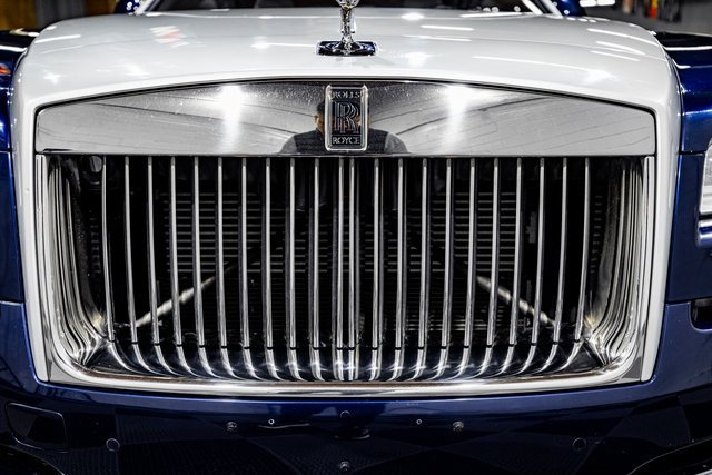 Used 2014 Rolls-Royce Wraith image 31