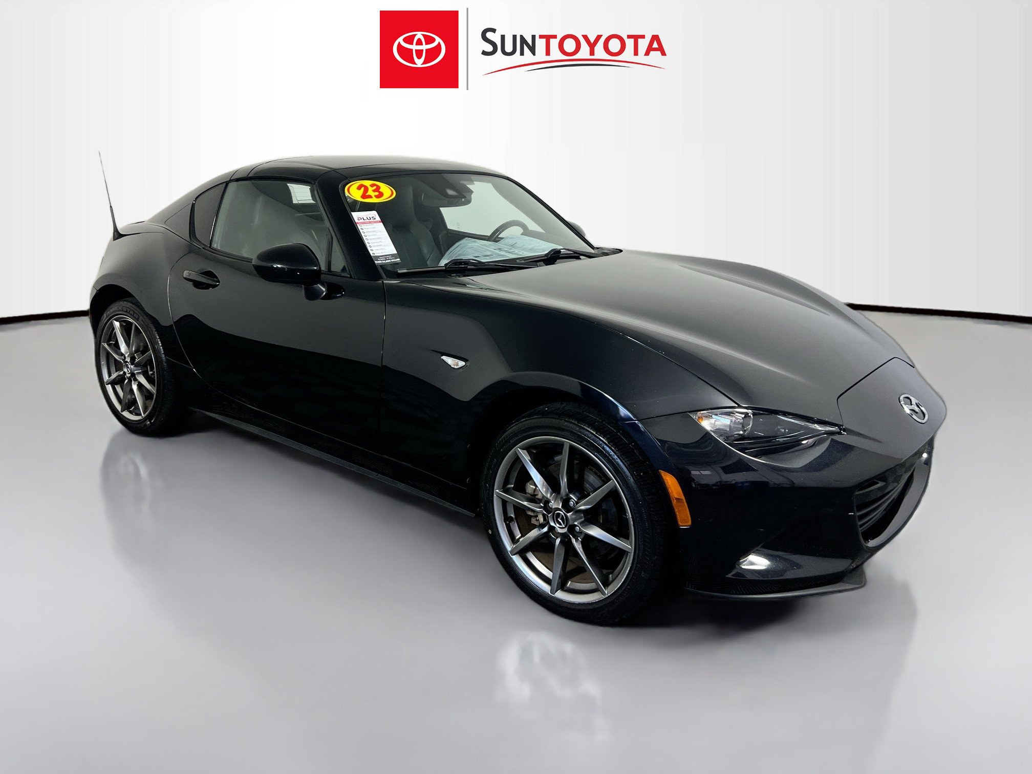 Used 2023 MAZDA MX-5 Miata Grand Touring RWD image 1