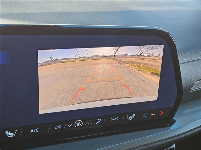 New 2026 Chevrolet Traverse LT w/ Sun and Wheel Package image 13