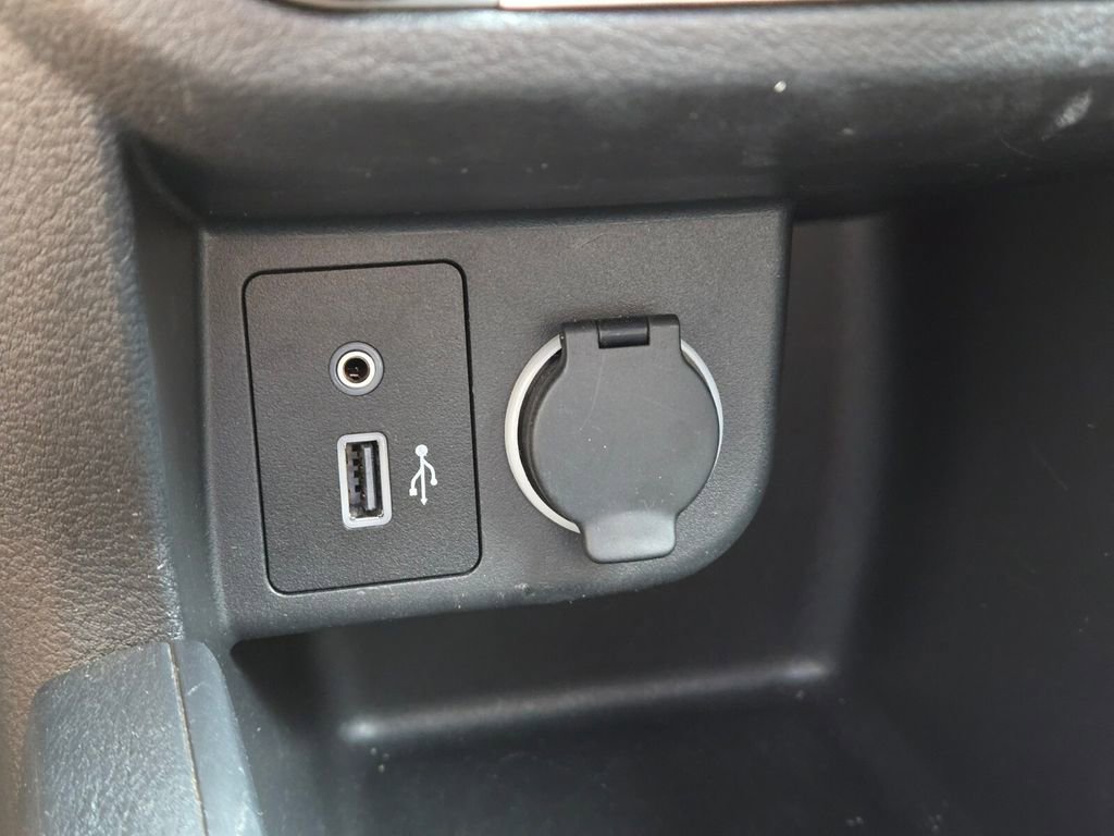 Used 2024 Nissan Kicks S FWD image 29