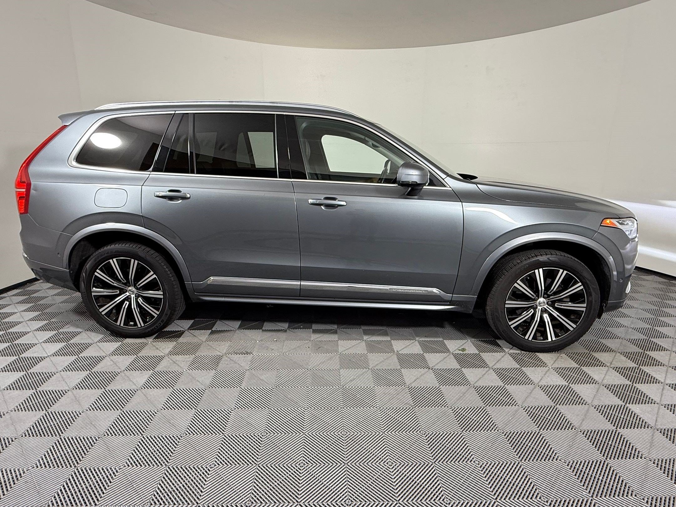 Used 2020 Volvo XC90 T6 Inscription AWD/4WD image 8