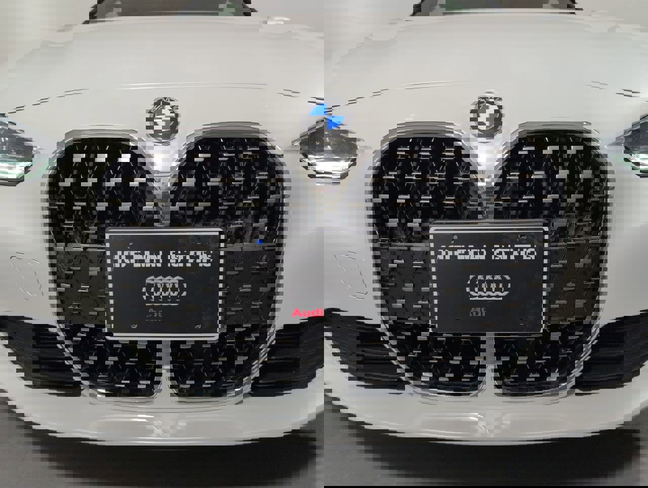 Used 2022 BMW 430i xDrive Convertible w/ Premium Package image 31