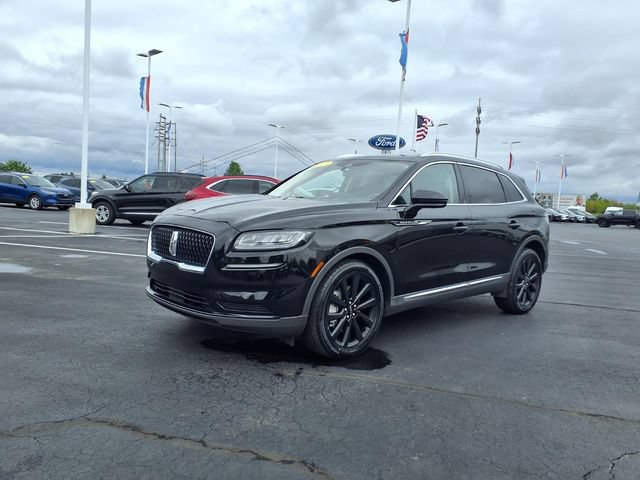 Used 2023 Lincoln Nautilus Reserve w/ Monochromatic Package AWD/4WD image 3