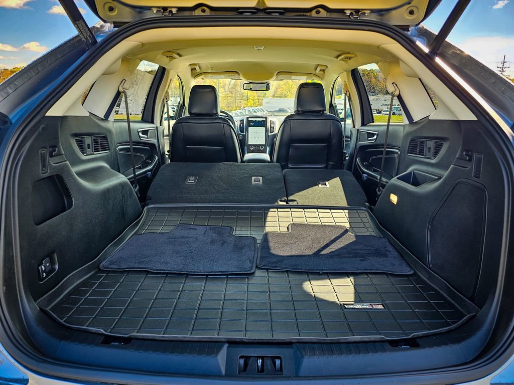 Used 2021 Ford Edge Titanium w/ Class II Trailer Tow Package image 34