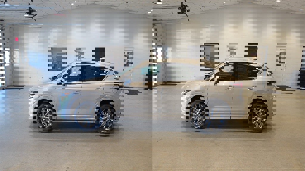New 2025 MAZDA CX-5 AWD 2.5 S w/ Premium Plus Pkg image 1