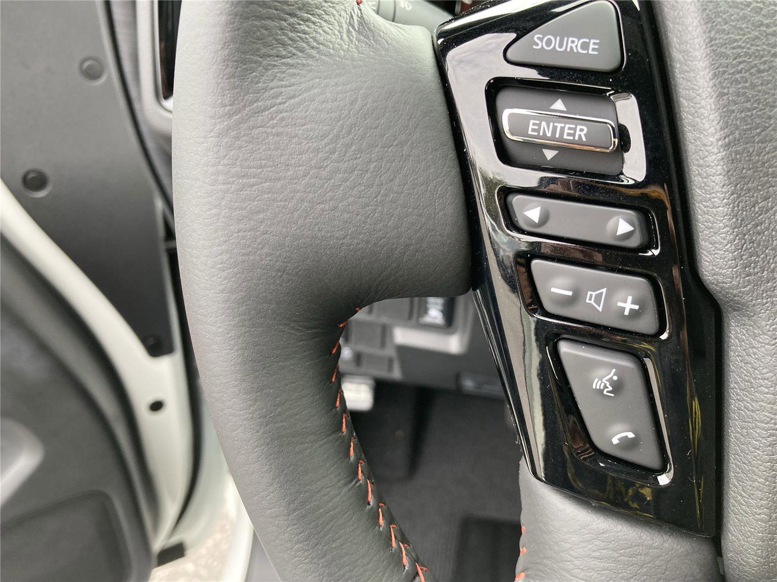 New 2026 Nissan Frontier Pro-X w/ Pro-X Convenience Package image 24