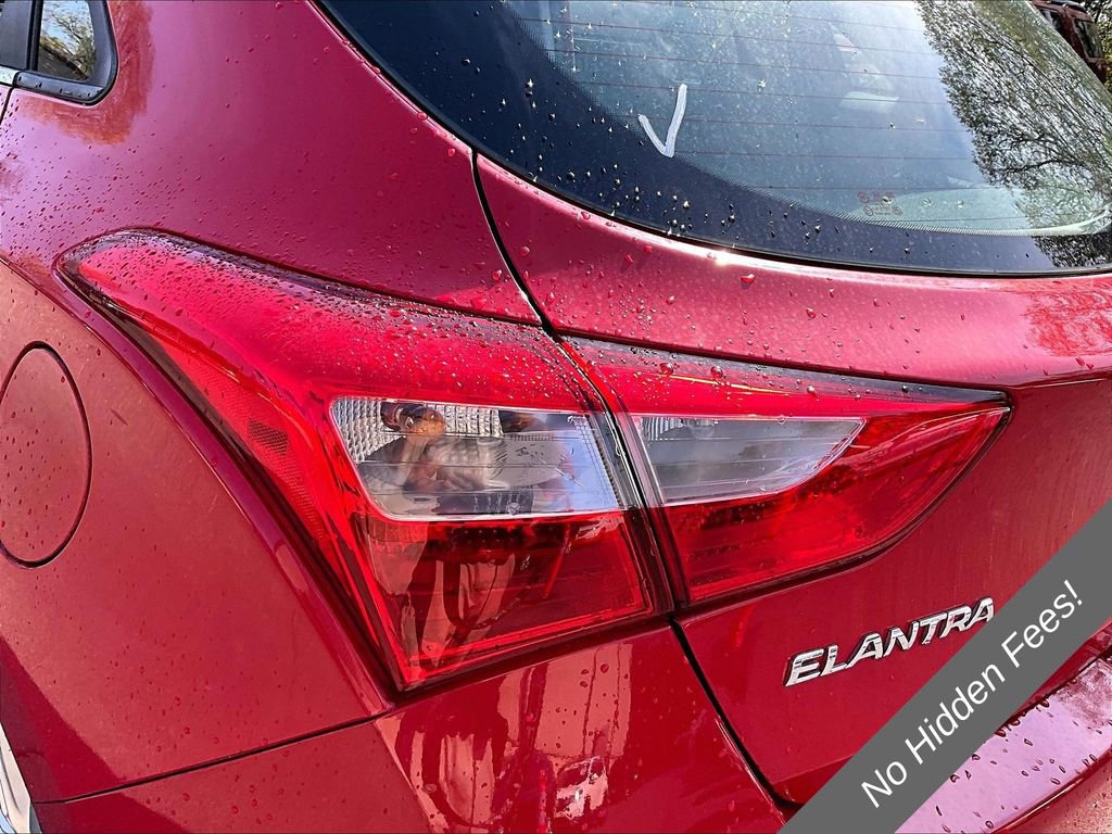 Used 2013 Hyundai Elantra GT FWD image 26