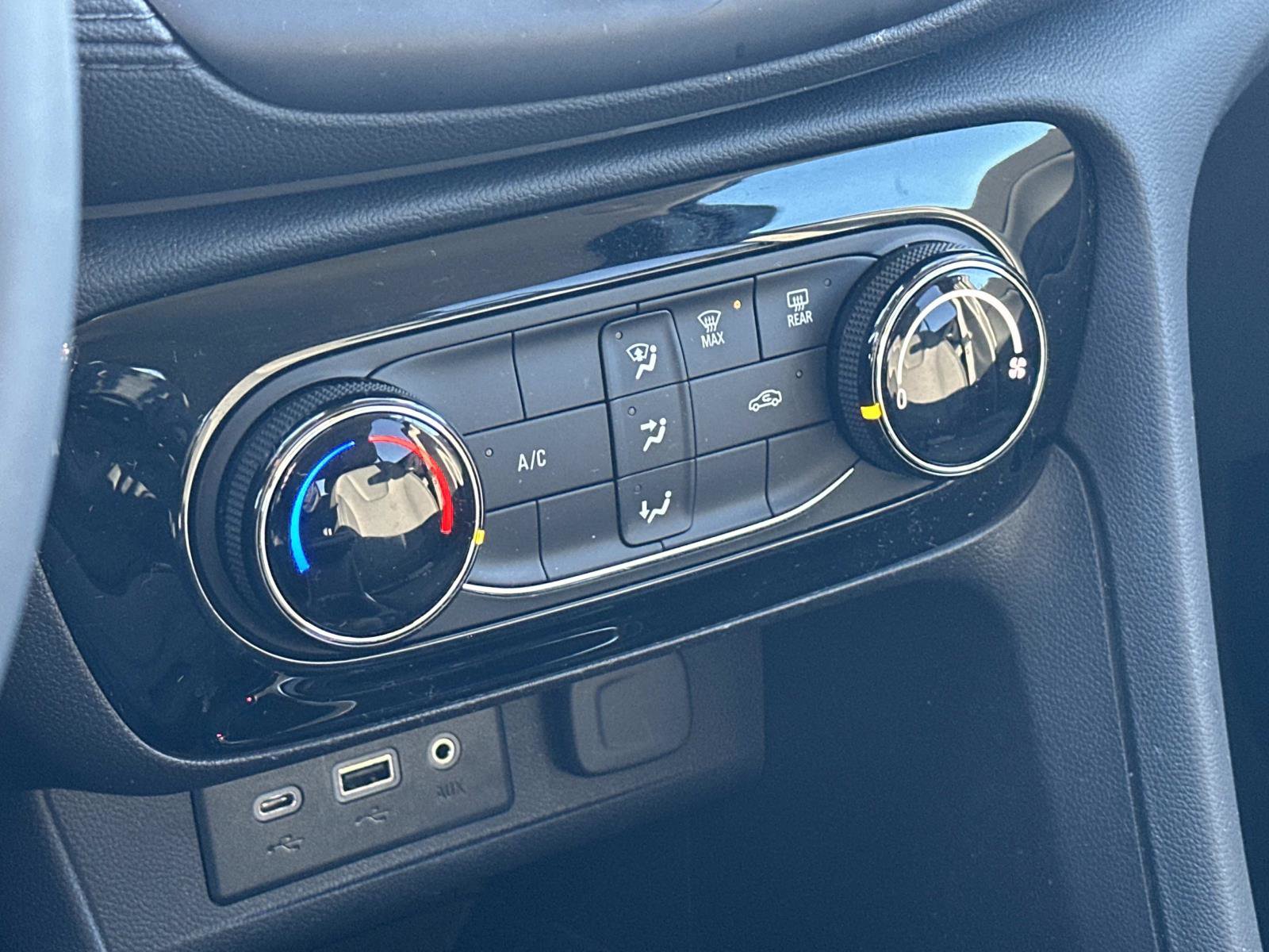 Certified 2023 Buick Encore GX Preferred image 29